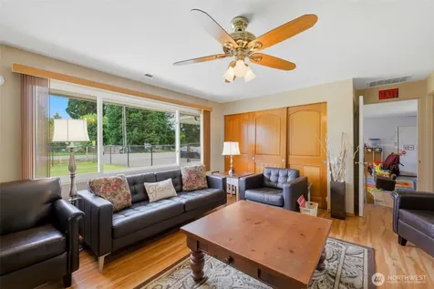 3707 128th Street E Tacoma WA 98446