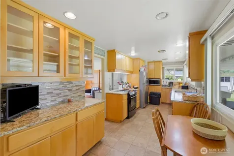 3707 128th Street E Tacoma WA 98446