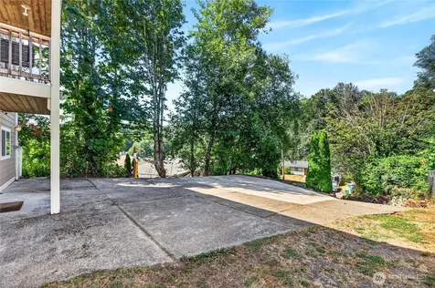 6704 23rd Avenue SW Seattle WA 98106