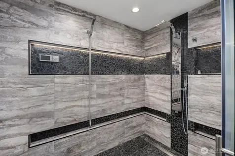 7523 141st Avenue NE Redmond WA 98052
