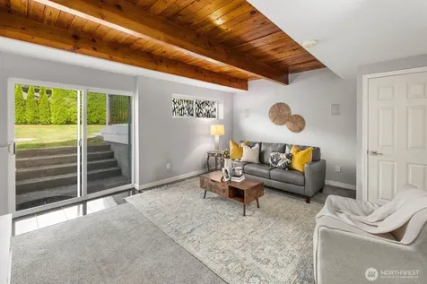 7523 141st Avenue NE Redmond WA 98052