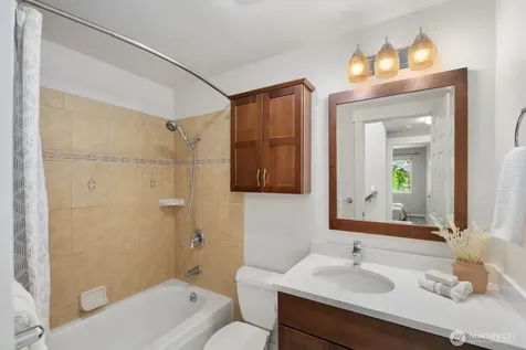 7523 141st Avenue NE Redmond WA 98052