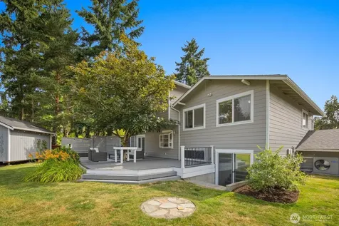 7523 141st Avenue NE Redmond WA 98052