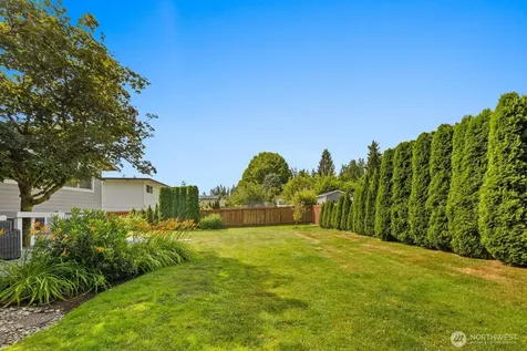 7523 141st Avenue NE Redmond WA 98052