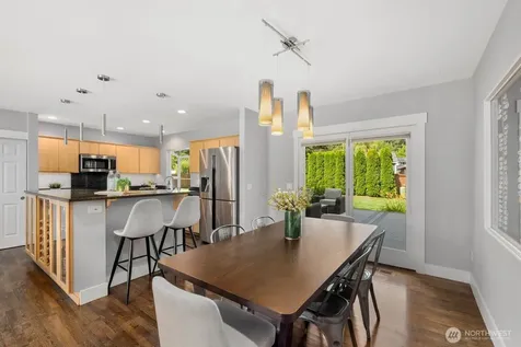 7523 141st Avenue NE Redmond WA 98052