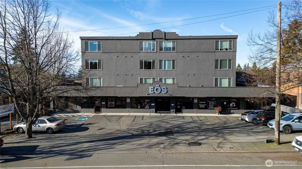 5631 California Avenue SW Seattle WA 98136