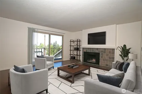 5631 California Avenue SW Seattle WA 98136