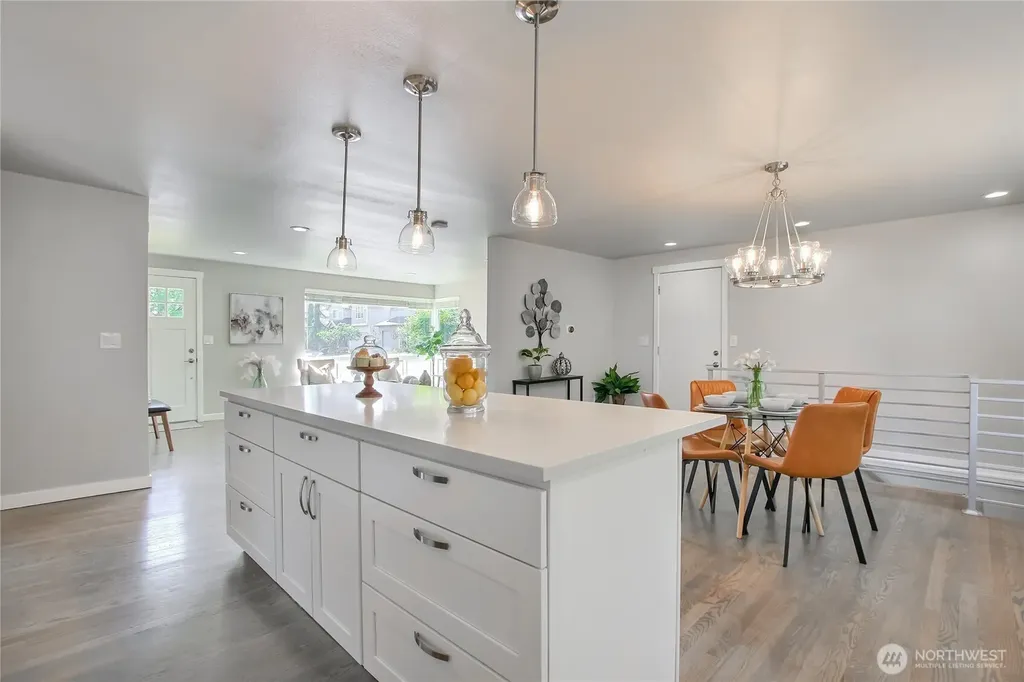 2025 Edmonds Avenue NE Renton WA 98056