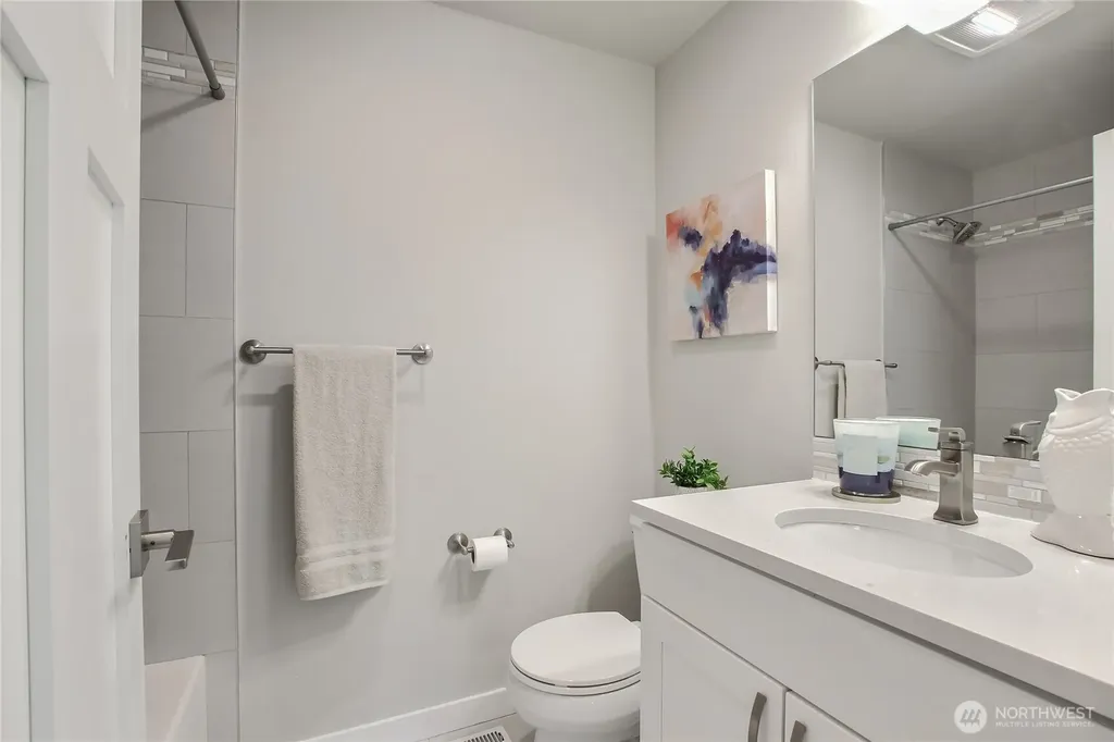 2025 Edmonds Avenue NE Renton WA 98056