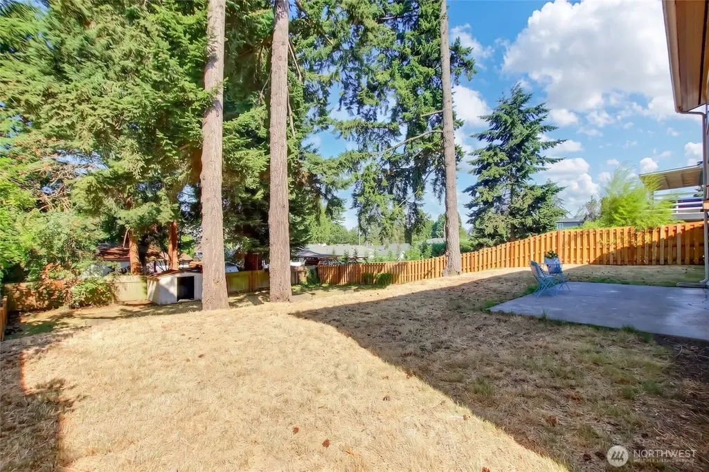 2025 Edmonds Avenue NE Renton WA 98056