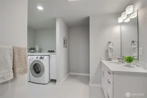 2025 Edmonds Avenue NE Renton WA 98056