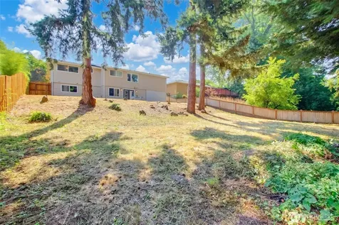 2025 Edmonds Avenue NE Renton WA 98056