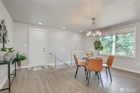 2025 Edmonds Avenue NE Renton WA 98056