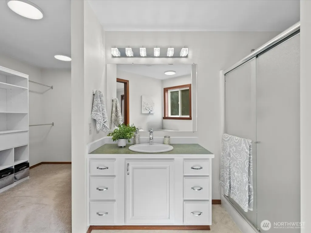16811 5th Avenue SE Bothell WA 98012