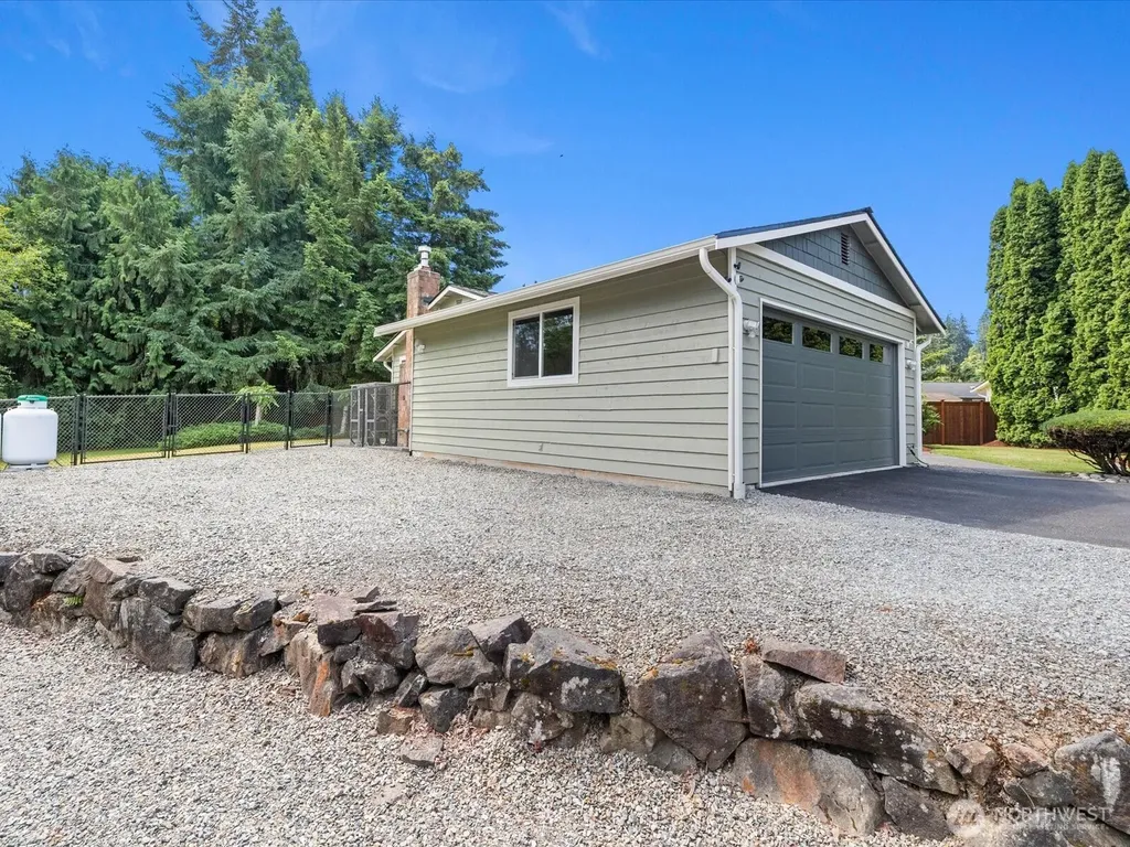 16811 5th Avenue SE Bothell WA 98012