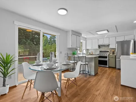 16811 5th Avenue SE Bothell WA 98012