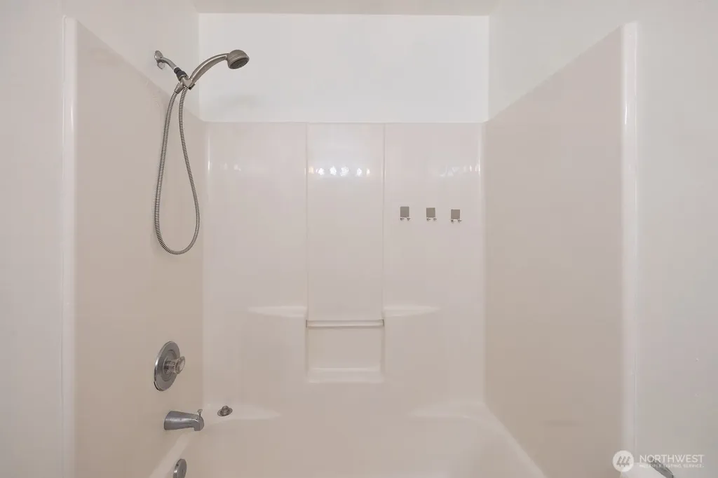 5010 168th Street SW Lynnwood WA 98037