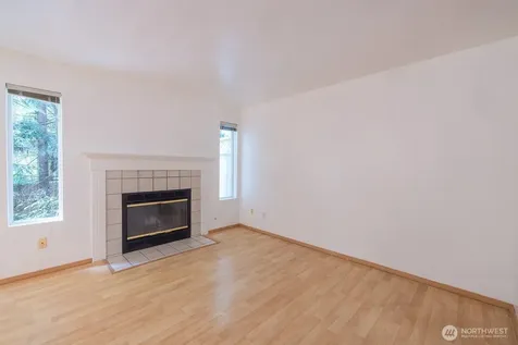5010 168th Street SW Lynnwood WA 98037