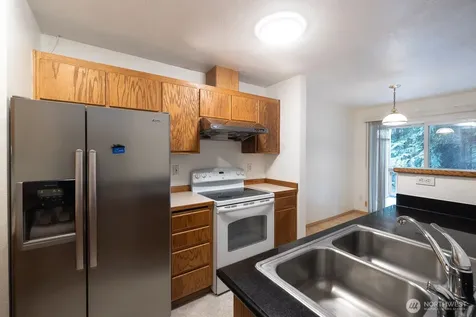 5010 168th Street SW Lynnwood WA 98037