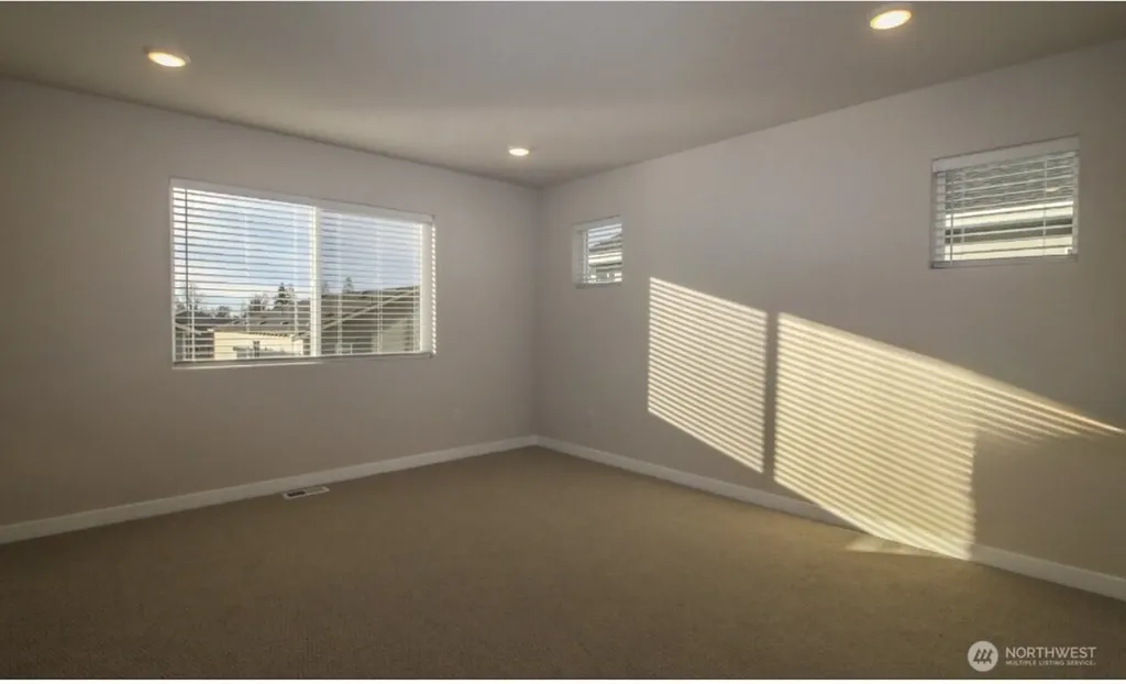 8422 52nd Pl NE Marysville WA 98270