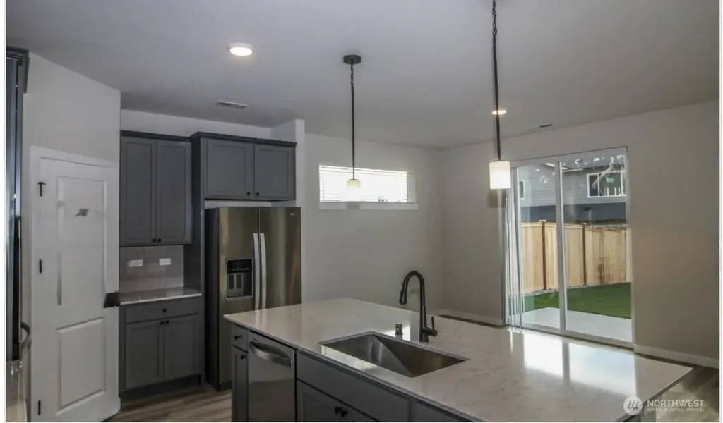 8422 52nd Pl NE Marysville WA 98270