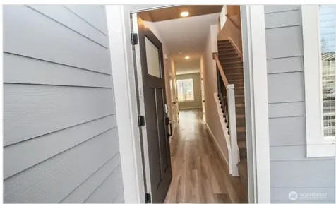 8422 52nd Pl NE Marysville WA 98270