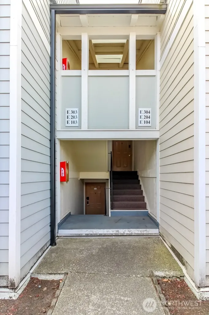 15280 Macadam Road S Tukwila WA 98188