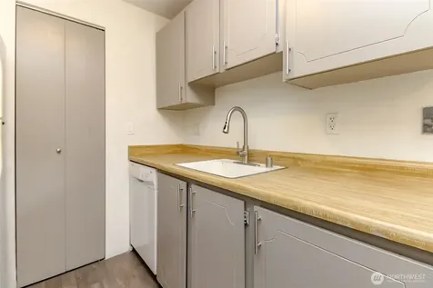 15280 Macadam Road S Tukwila WA 98188