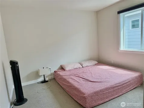 8409 52nd St NE Marysville WA 98270