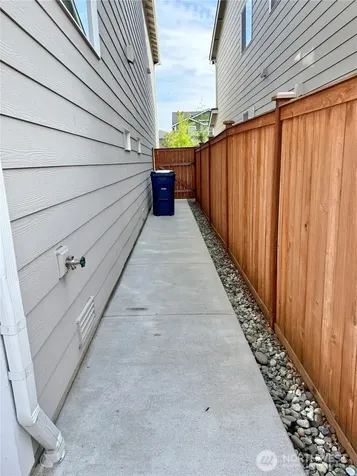 8409 52nd St NE Marysville WA 98270