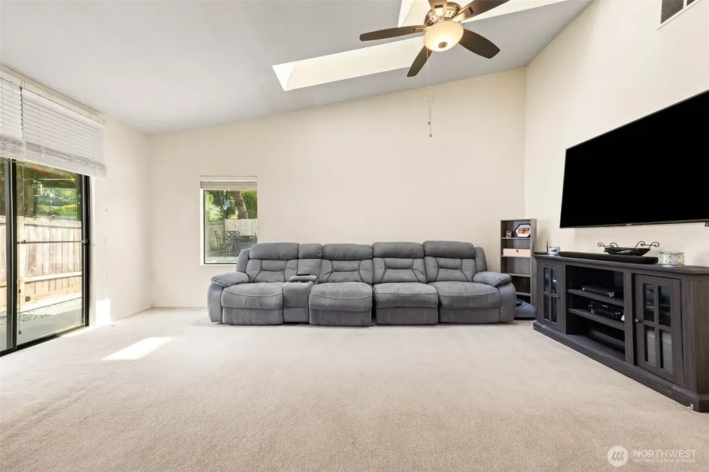 4101 Browns Point Boulevard NE Tacoma WA 98422