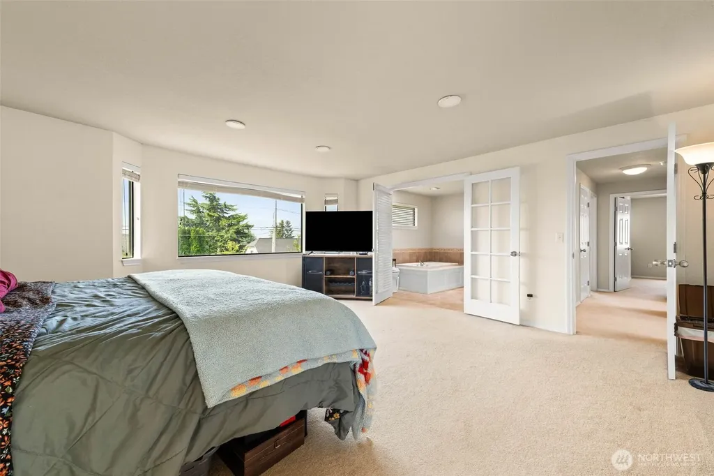 4101 Browns Point Boulevard NE Tacoma WA 98422