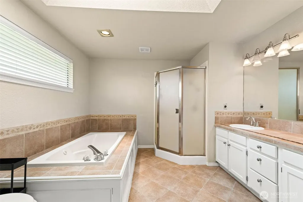 4101 Browns Point Boulevard NE Tacoma WA 98422