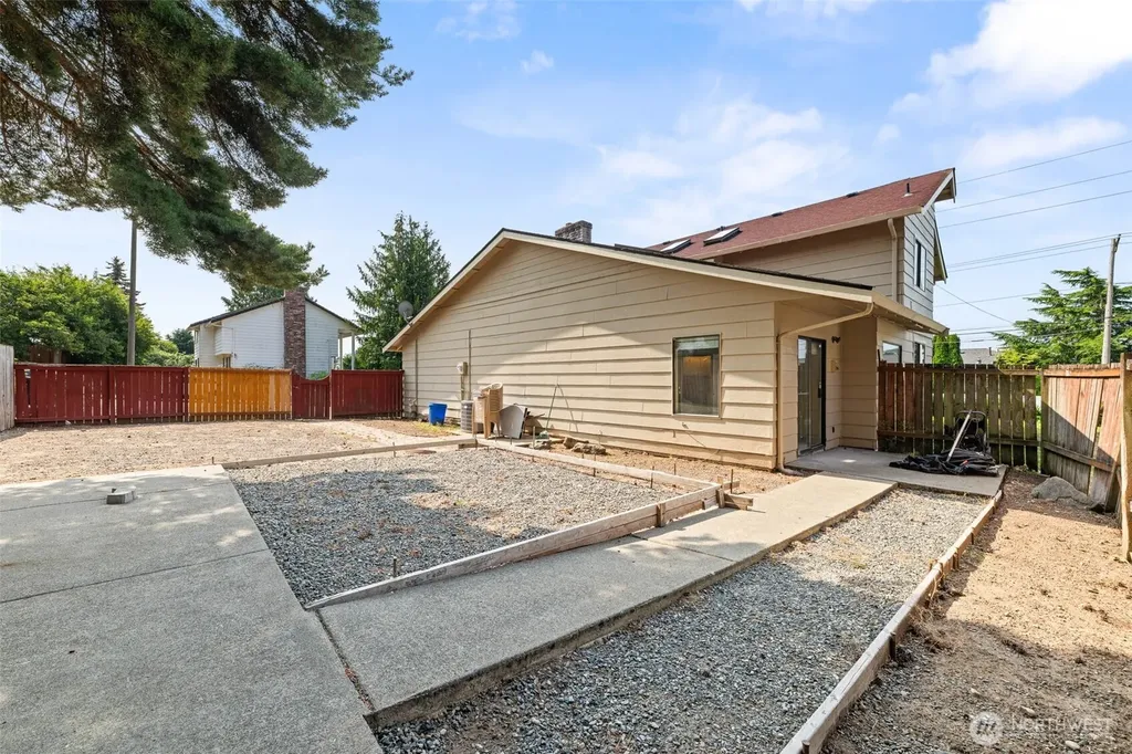 4101 Browns Point Boulevard NE Tacoma WA 98422
