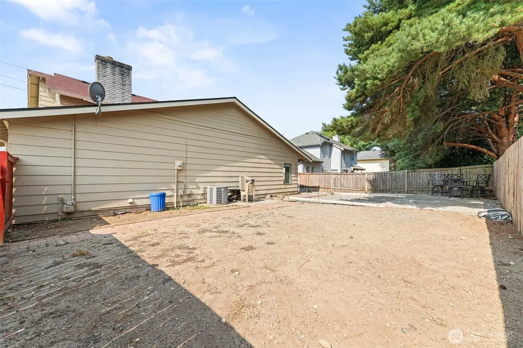 4101 Browns Point Boulevard NE Tacoma WA 98422