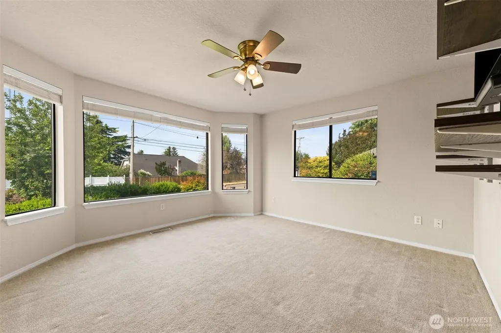 4101 Browns Point Boulevard NE Tacoma WA 98422