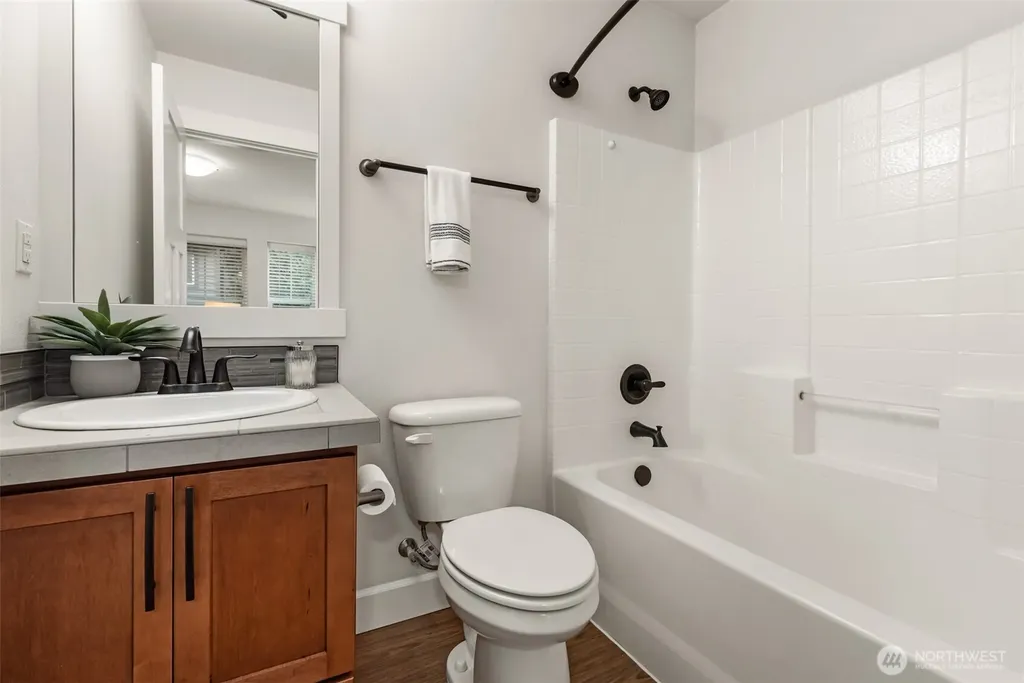 1321 Greenwish Walk NE Issaquah WA 98029