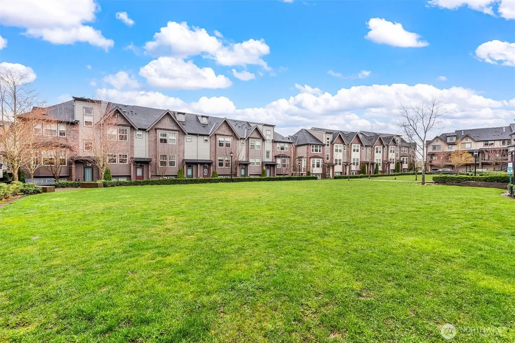 1321 Greenwish Walk NE Issaquah WA 98029