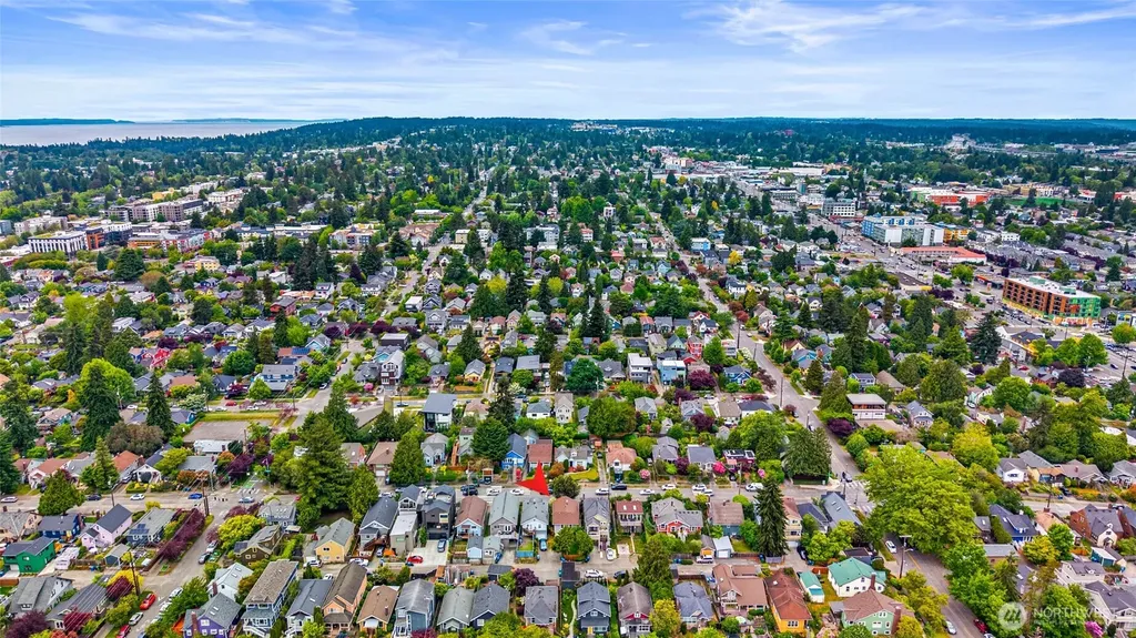 731 N 80th Street Seattle WA 98103