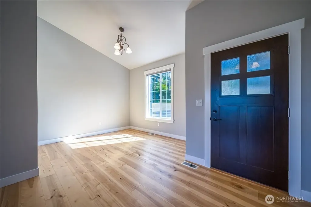 1229 SE Camano Drive Camano Island WA 98282
