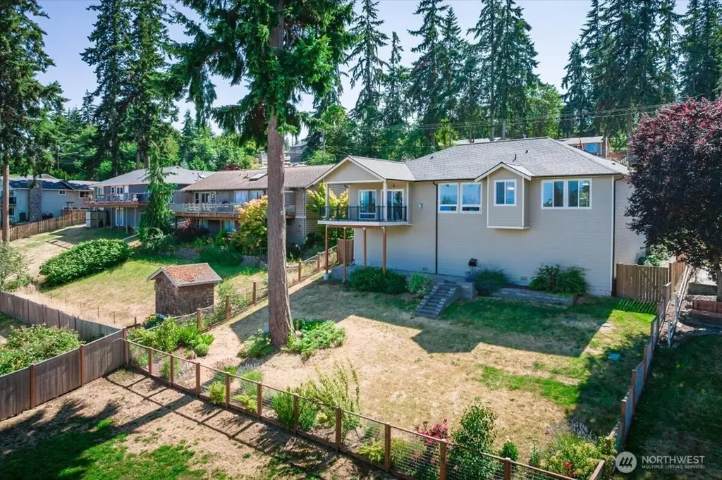 1229 SE Camano Drive Camano Island WA 98282