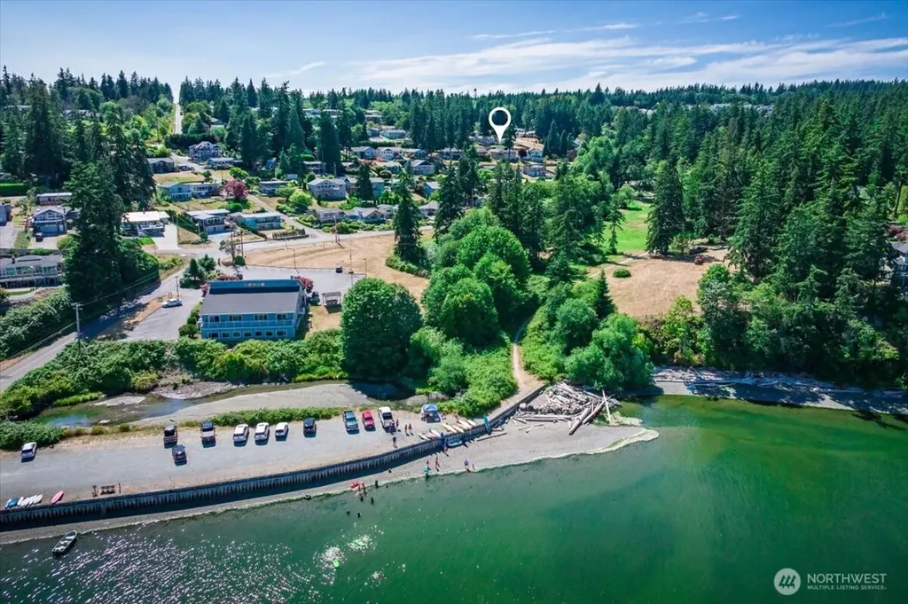 1229 SE Camano Drive Camano Island WA 98282