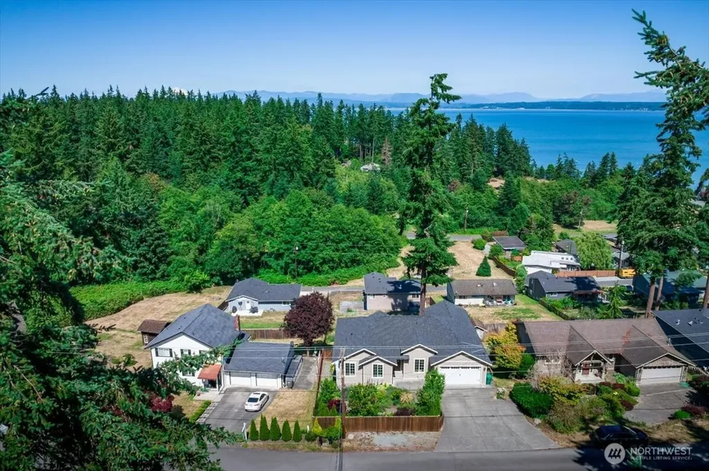 1229 SE Camano Drive Camano Island WA 98282