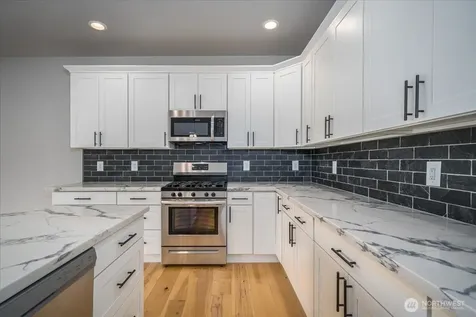 1229 SE Camano Drive Camano Island WA 98282