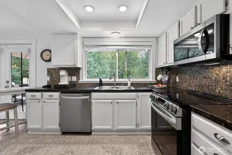 20009 SE 20th Place Sammamish WA 98075