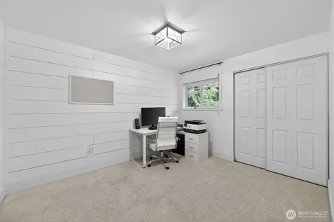 20009 SE 20th Place Sammamish WA 98075