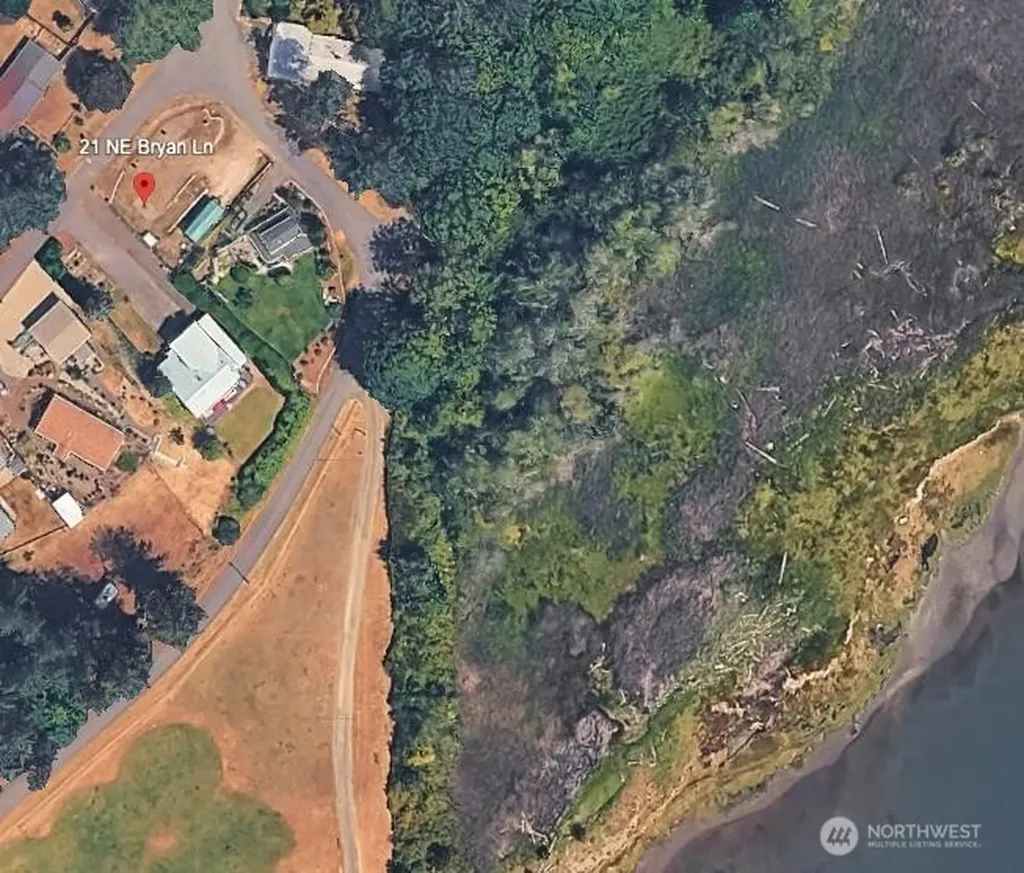 21 NE Bryan Lane Belfair WA 98528
