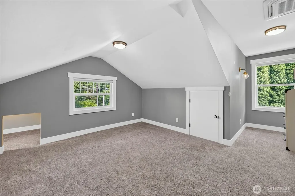 5502 Northwest Avenue Bellingham WA 98226