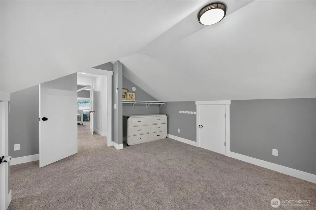 5502 Northwest Avenue Bellingham WA 98226