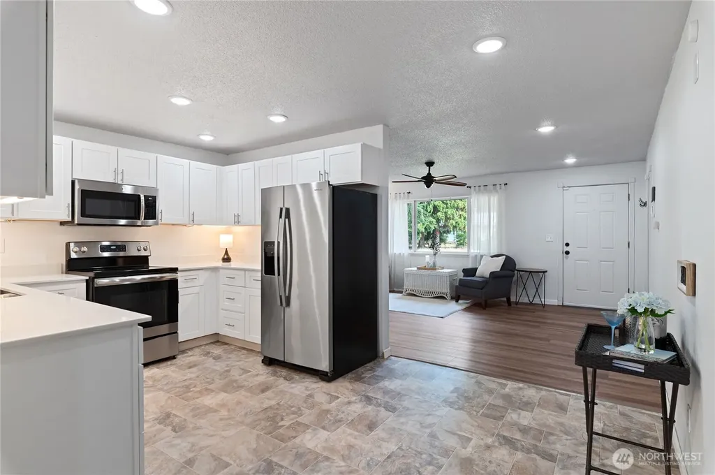 124 Tule Lake Road E Tacoma WA 98445